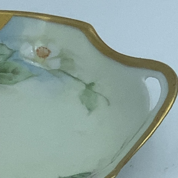 Vintage RS Germany Handled Dish With Hand Painted White Daffodils - Picture 5 of 9